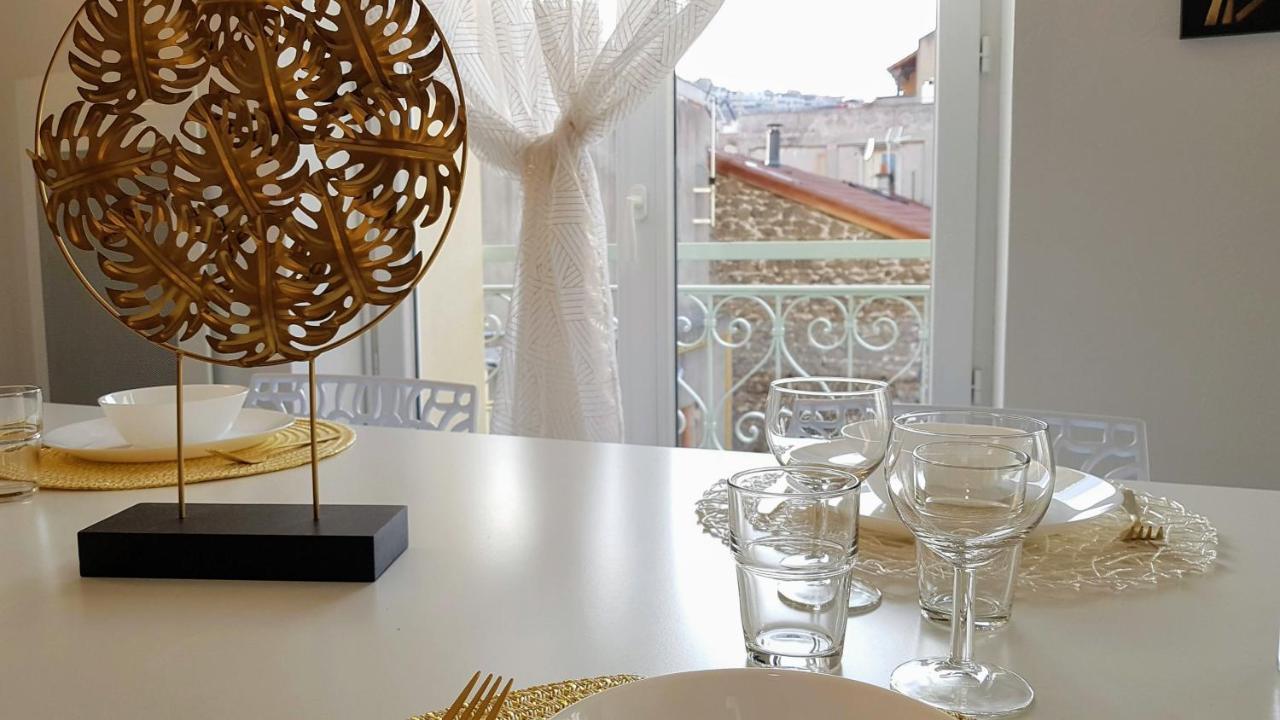 Les Nuits D'Anis - Appartements Hypercentre Le Puy-en-Velay Esterno foto