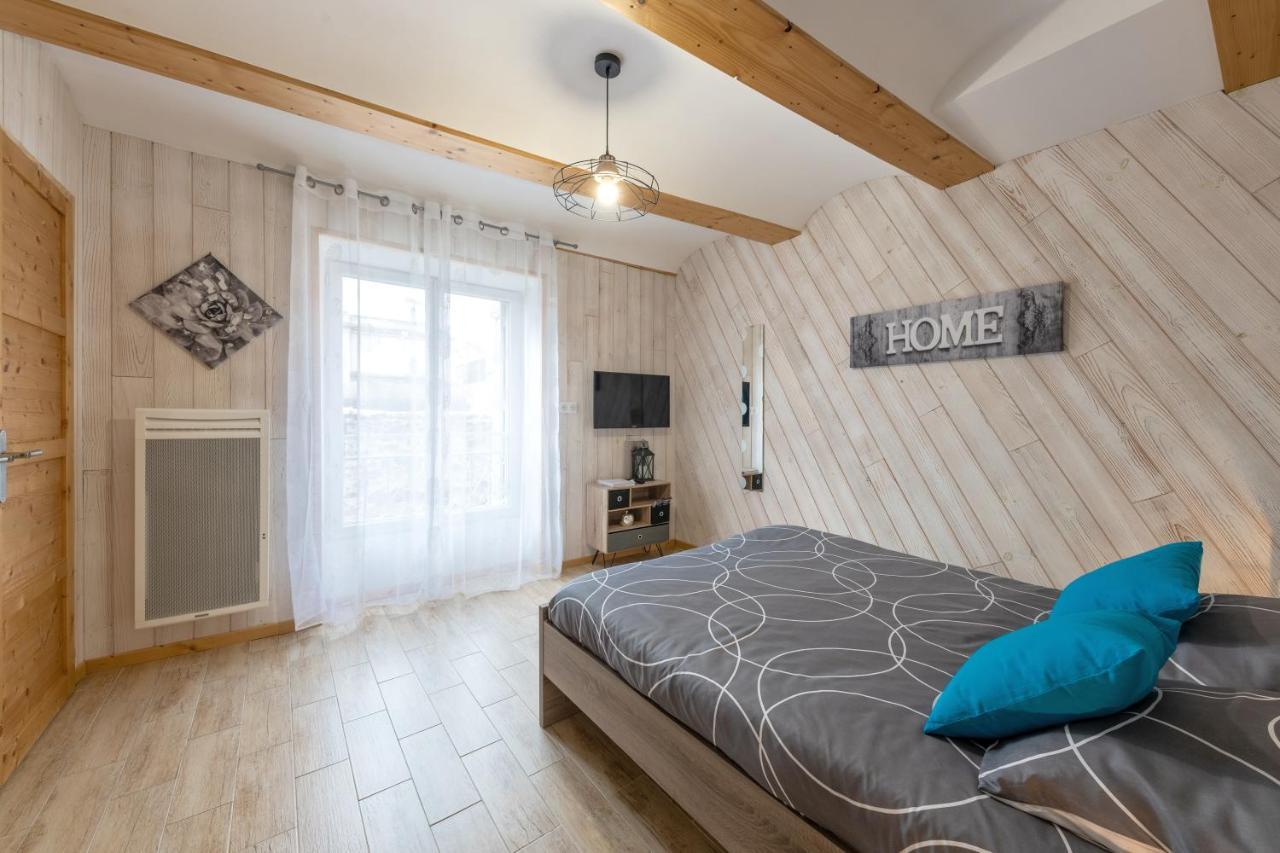 Les Nuits D'Anis - Appartements Hypercentre Le Puy-en-Velay Esterno foto
